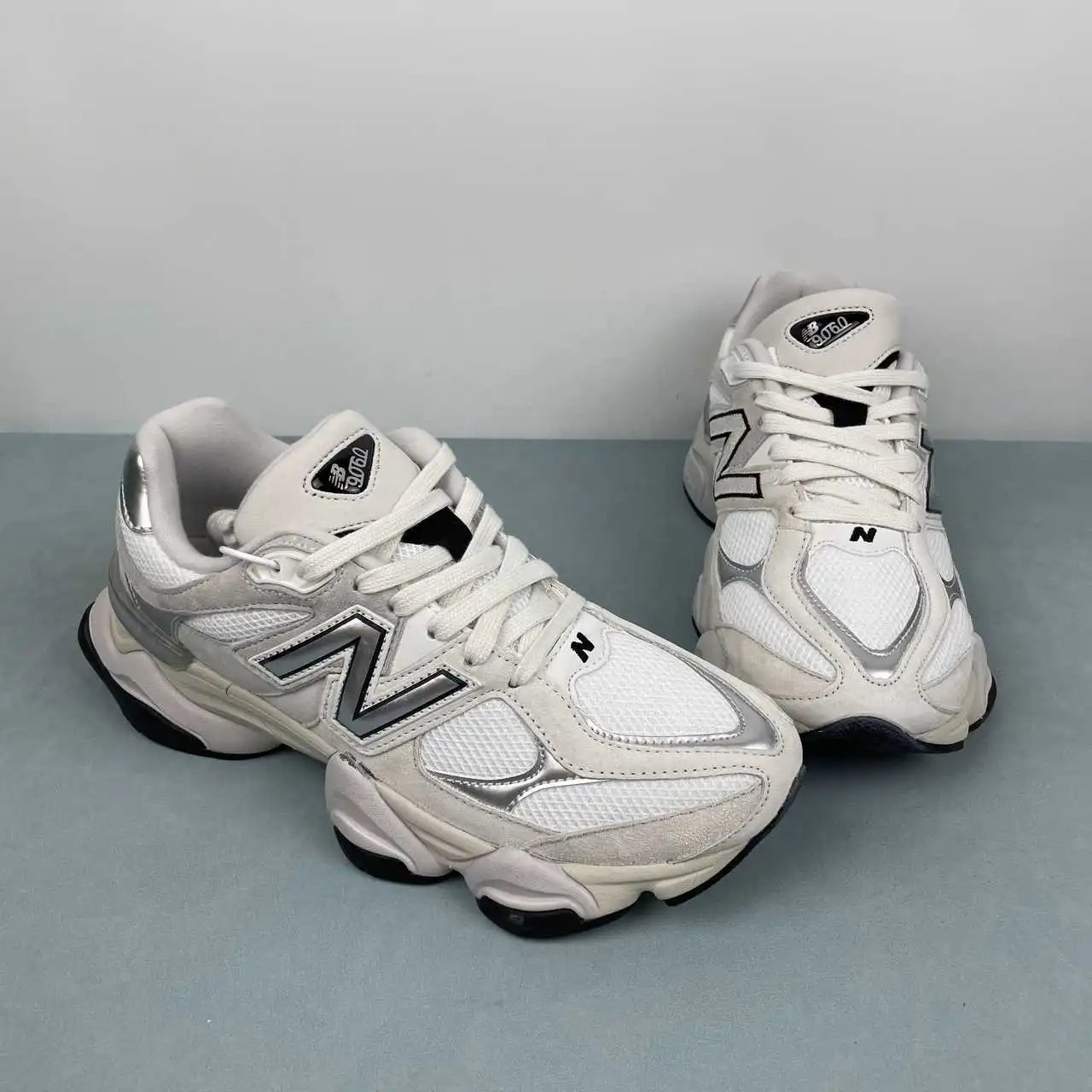 New Balance 9060 U9060JRB thumbnail 2