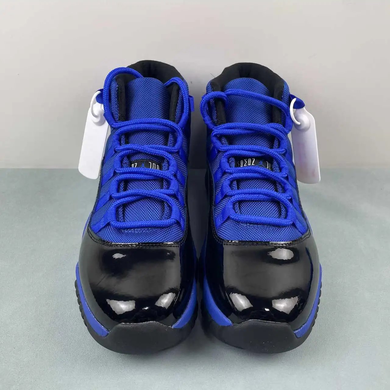 Air Jordan 11 CT8012-400 thumbnail 4