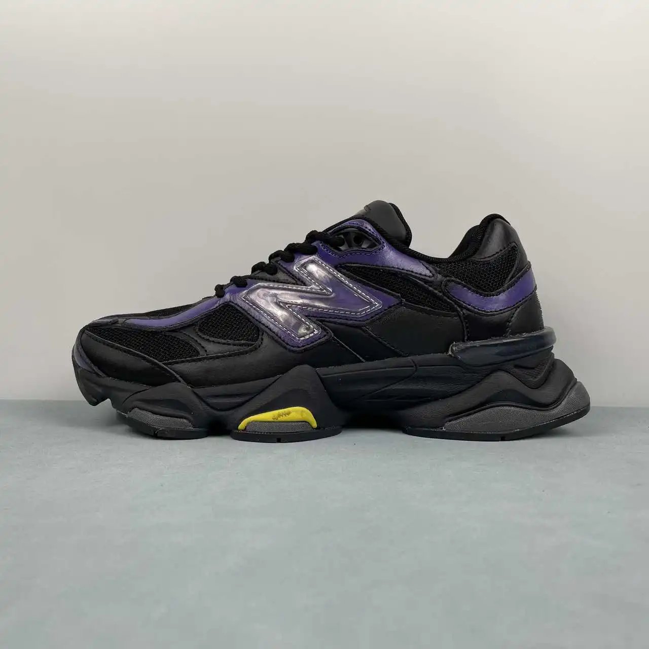 New Balance 9060 U9060MW thumbnail 4