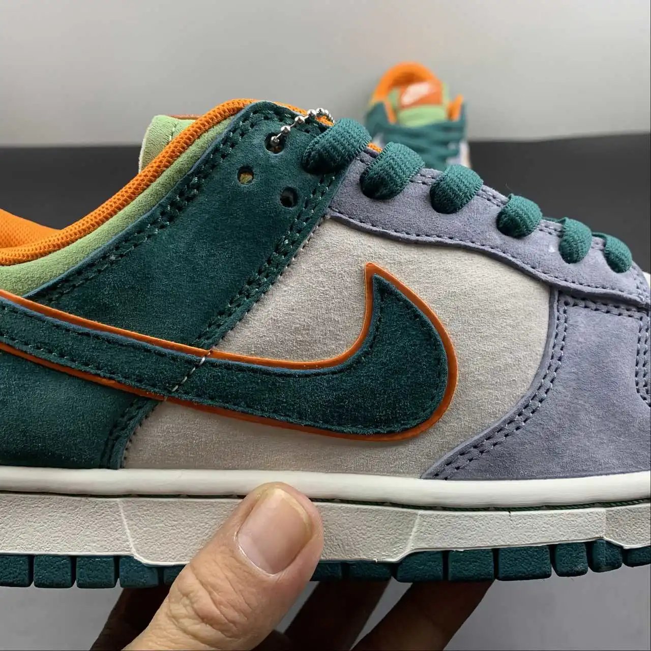 Nike Dunk Low LF0039-022 6