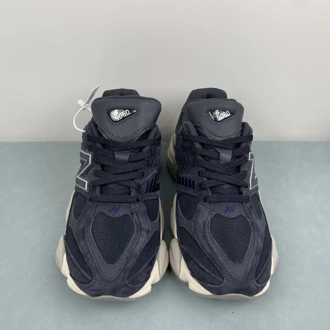 New Balance 9060 U9060NV thumbnail 3