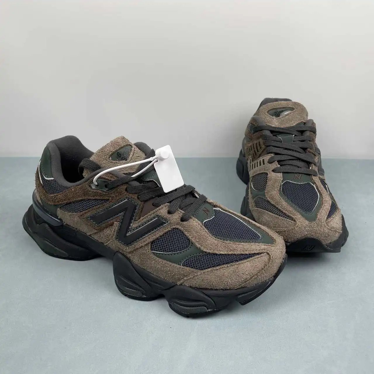 New Balance 9060 U9060OUT thumbnail 2