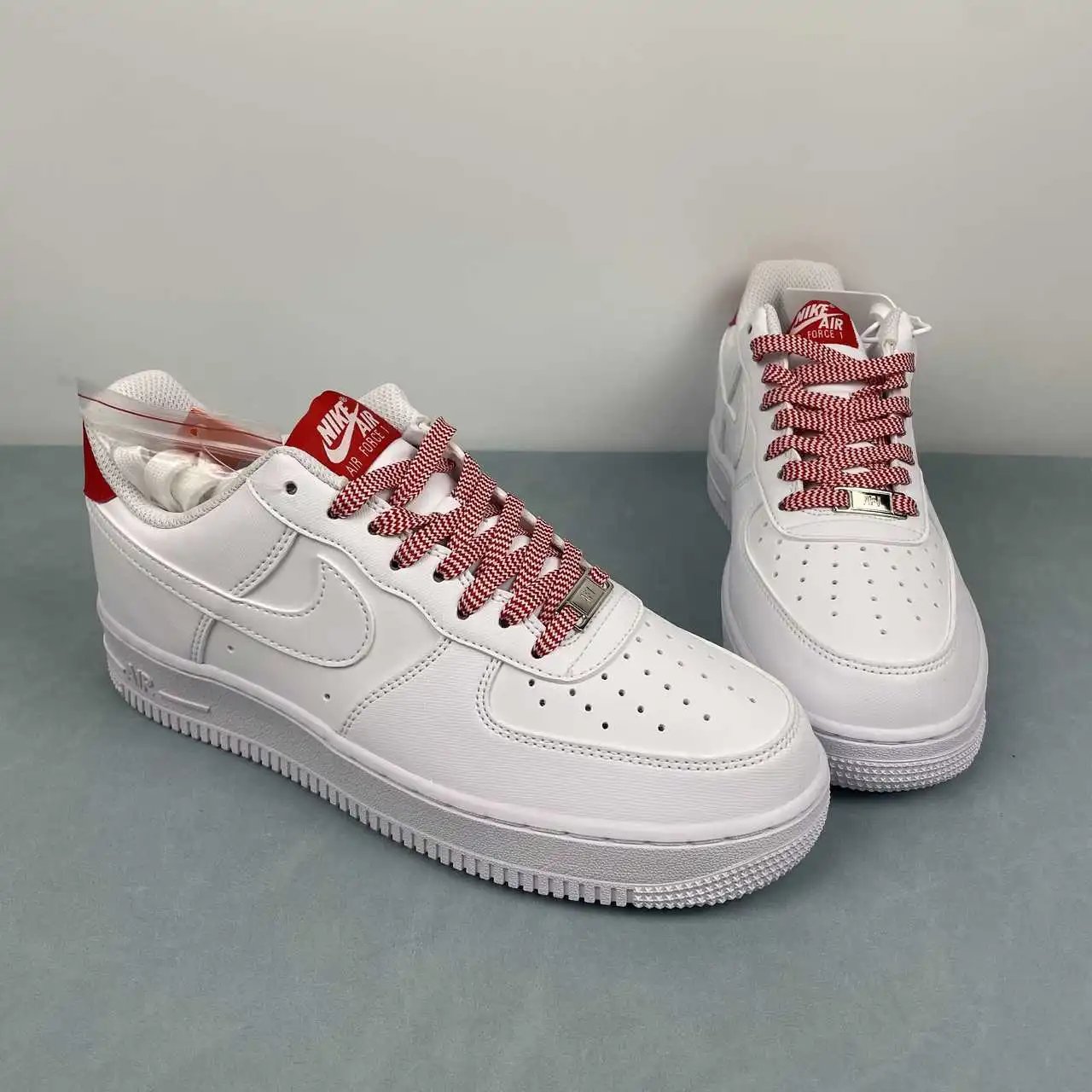 Nike Air Force 1 IB7167-103 thumbnail 2