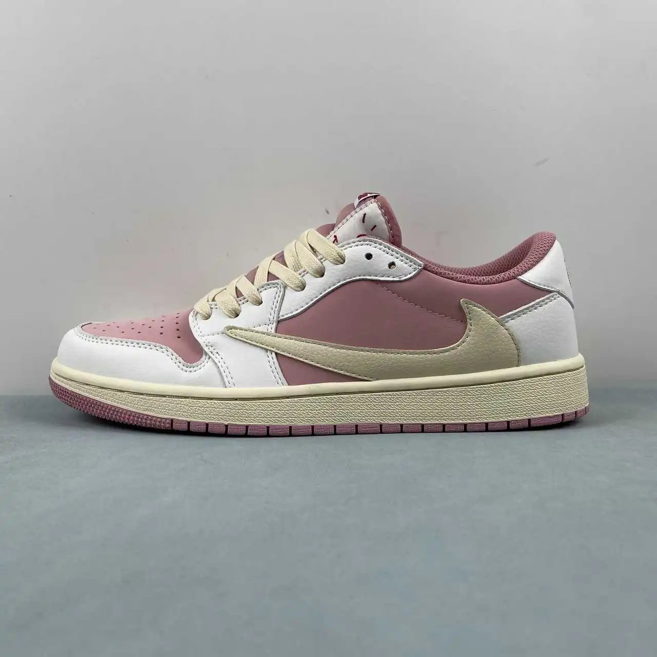 Trav#s Scot# × Air Jordan 1 Low DM7866-600 5