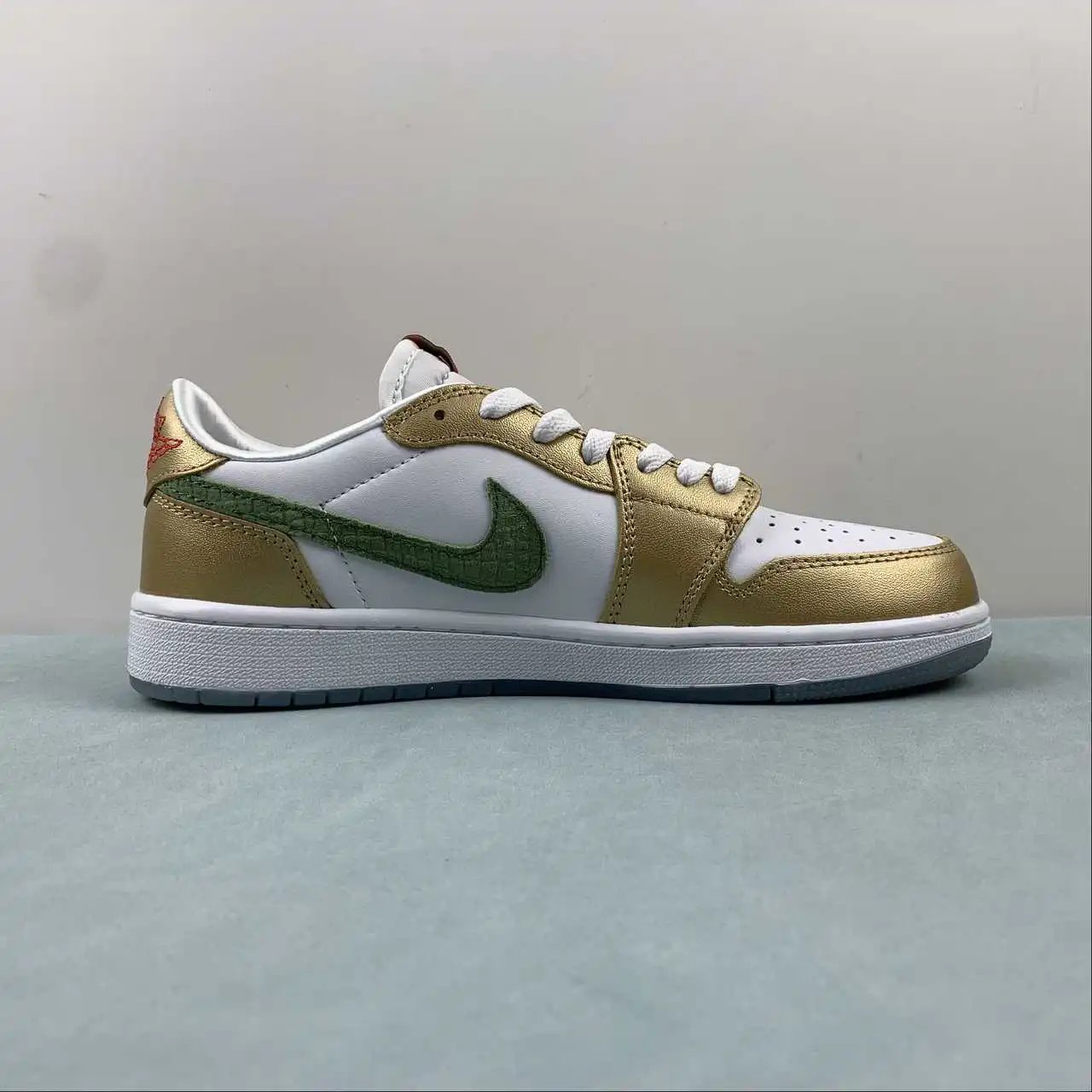 Air Jordan 1 Low FQ6593-100 6