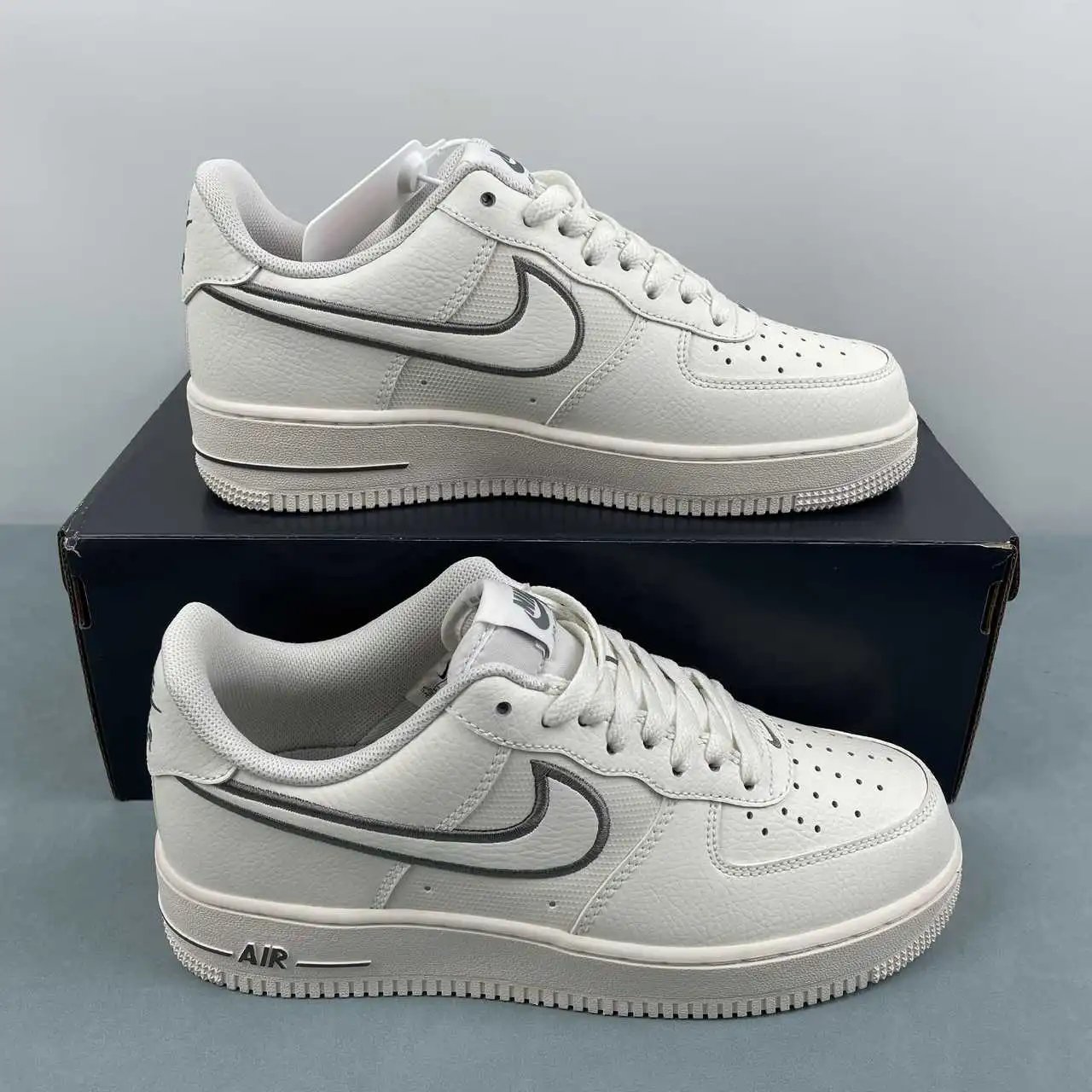 Nike Air Force 1 IB7677-101