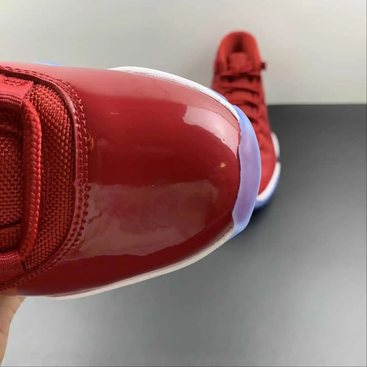 Air Jordan 11 378037-623 7