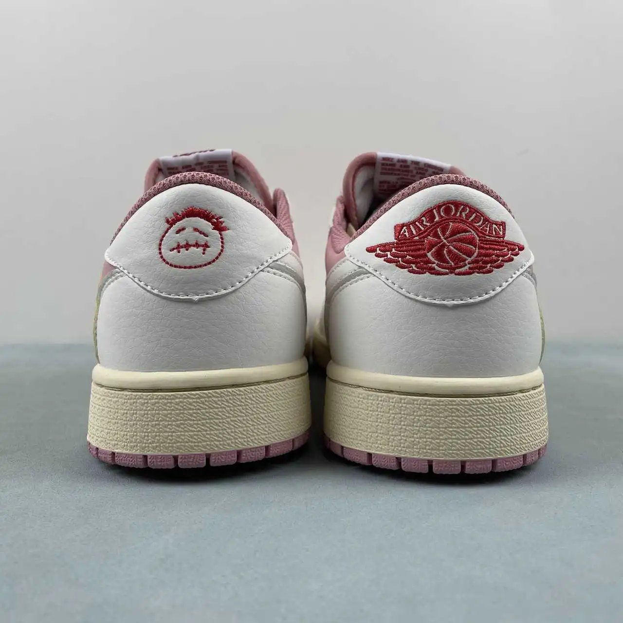 Trav#s Scot# × Air Jordan 1 Low DM7866-600 thumbnail 4