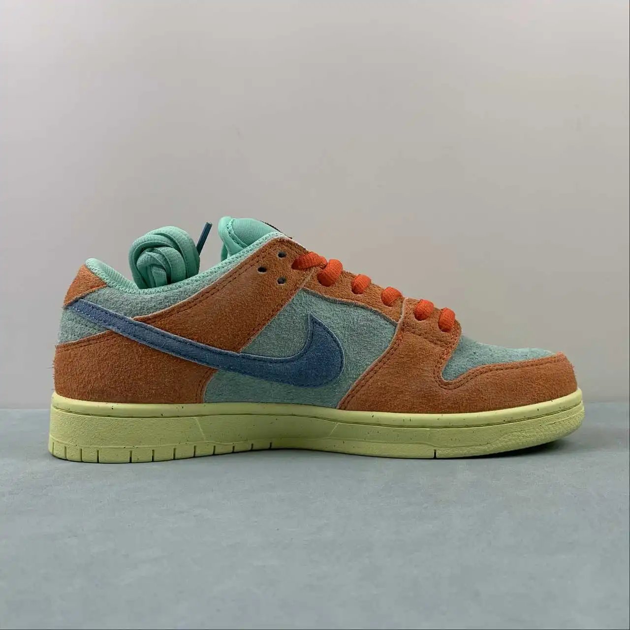 Nike Dunk Low DV5429-800 5