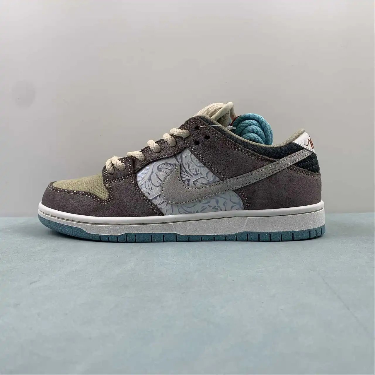 Nike Dunk Low FZ3129-200 thumbnail 4