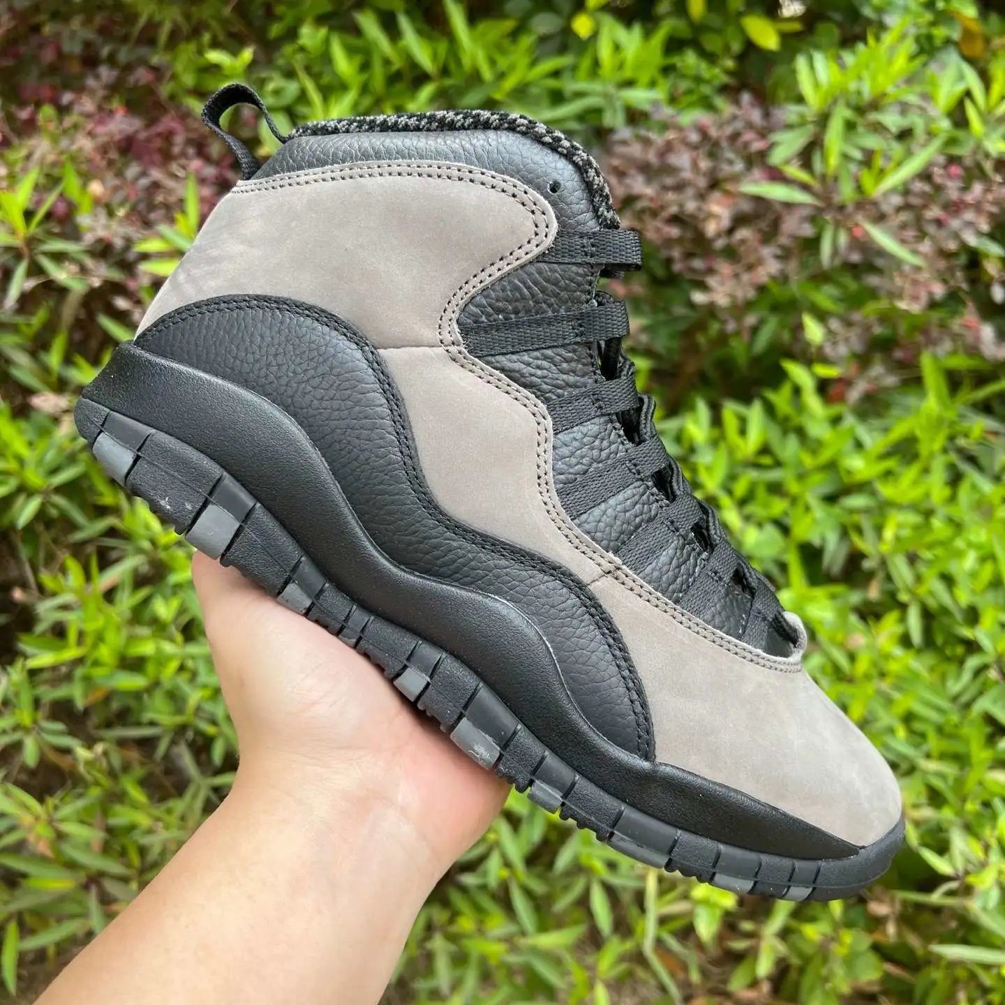 Air Jordan 10 HJ6779-001 thumbnail 2