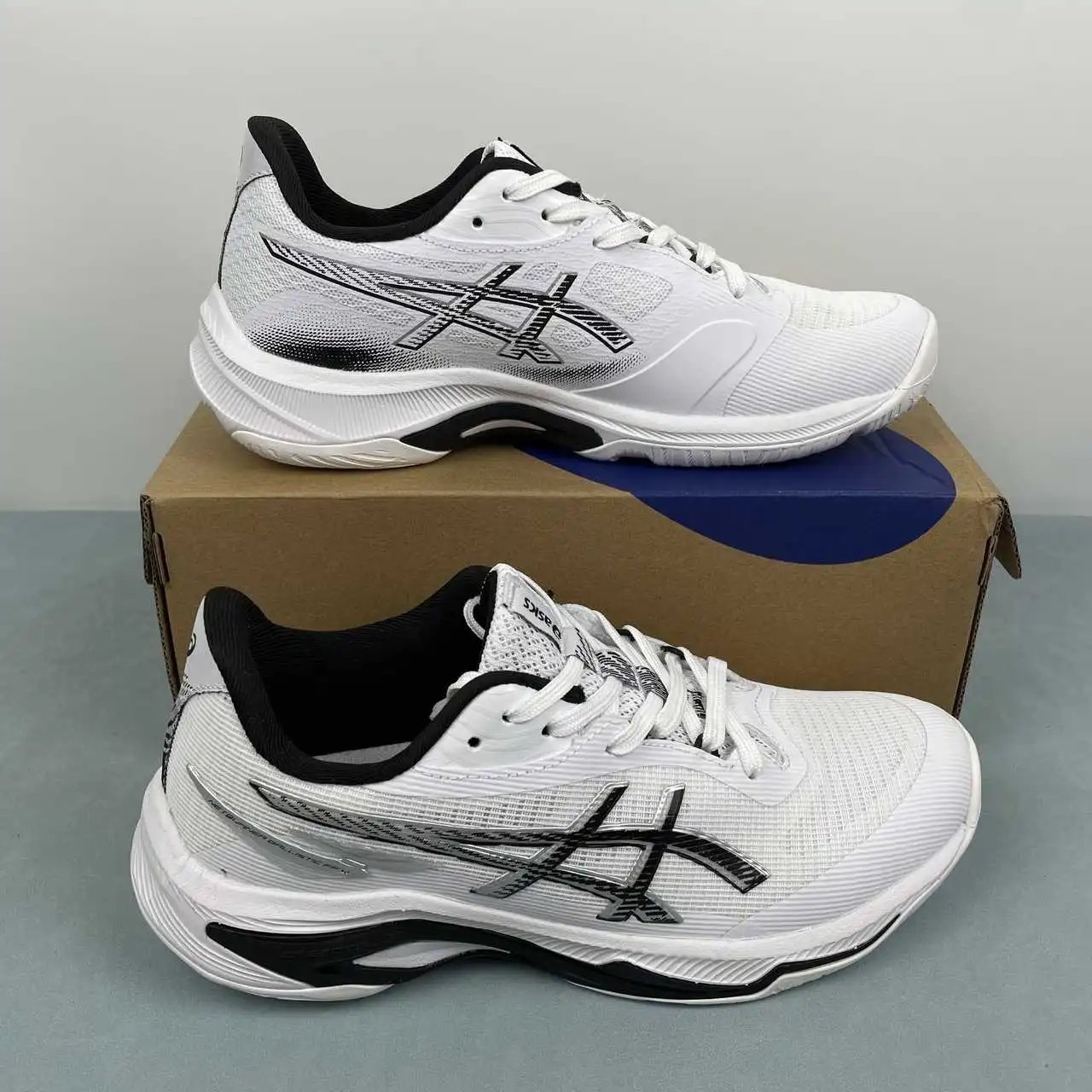Asics NETBURNER BALLISTIC FF 4 1051A088-100