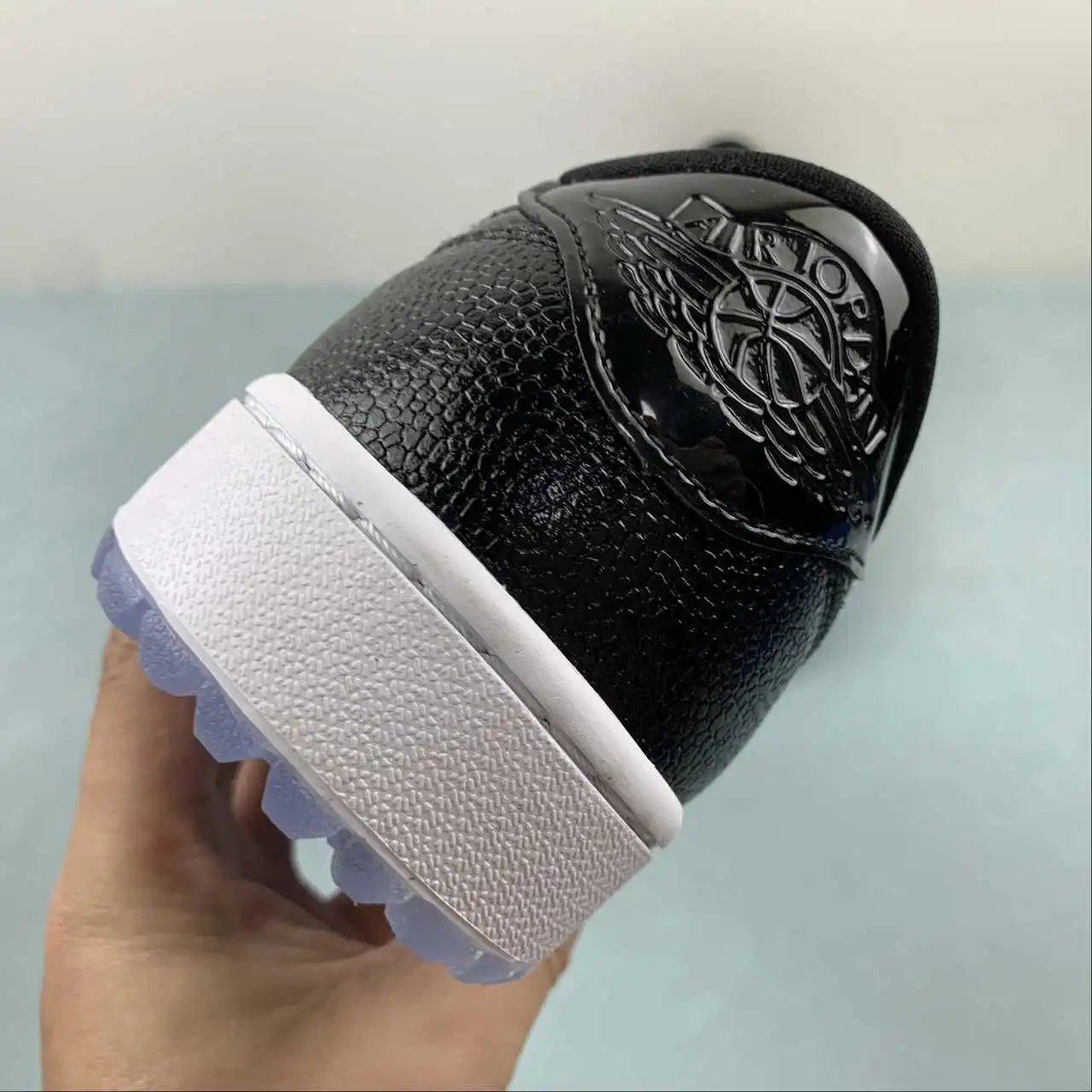 Air Jordan 1 Low FZ4159-100 10