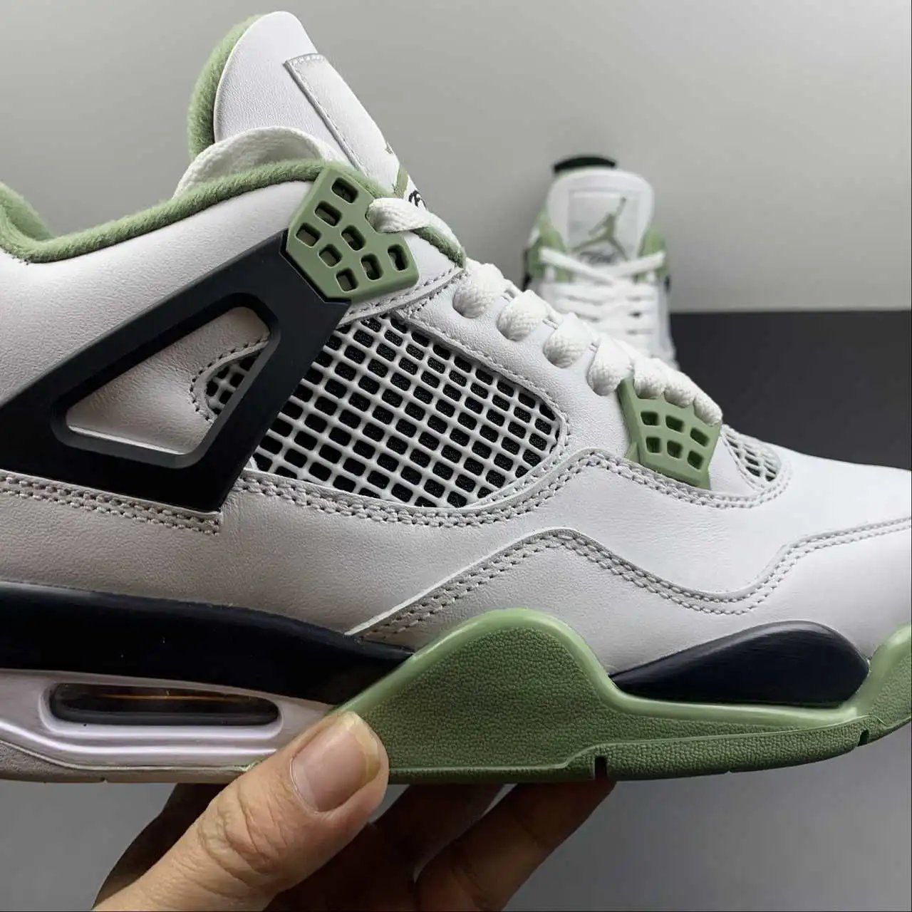 Air Jordan 4 AQ9129-103 9