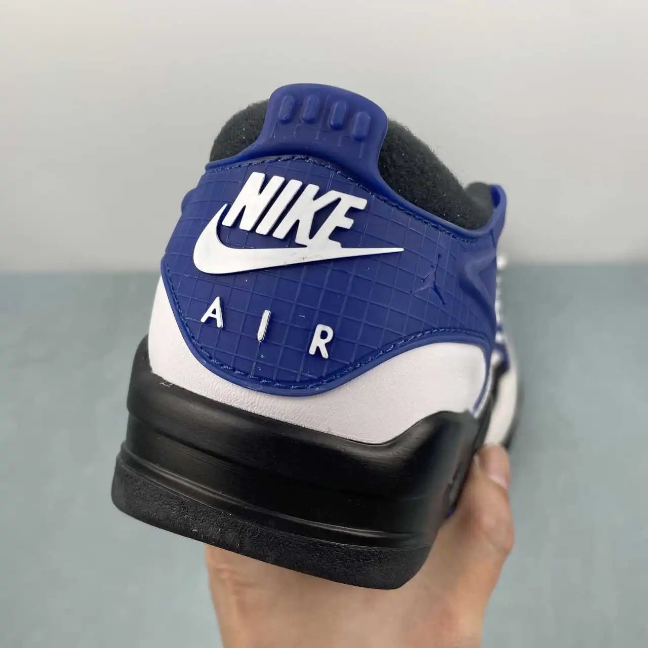 Air Jordan 4 FQ7939-140 9