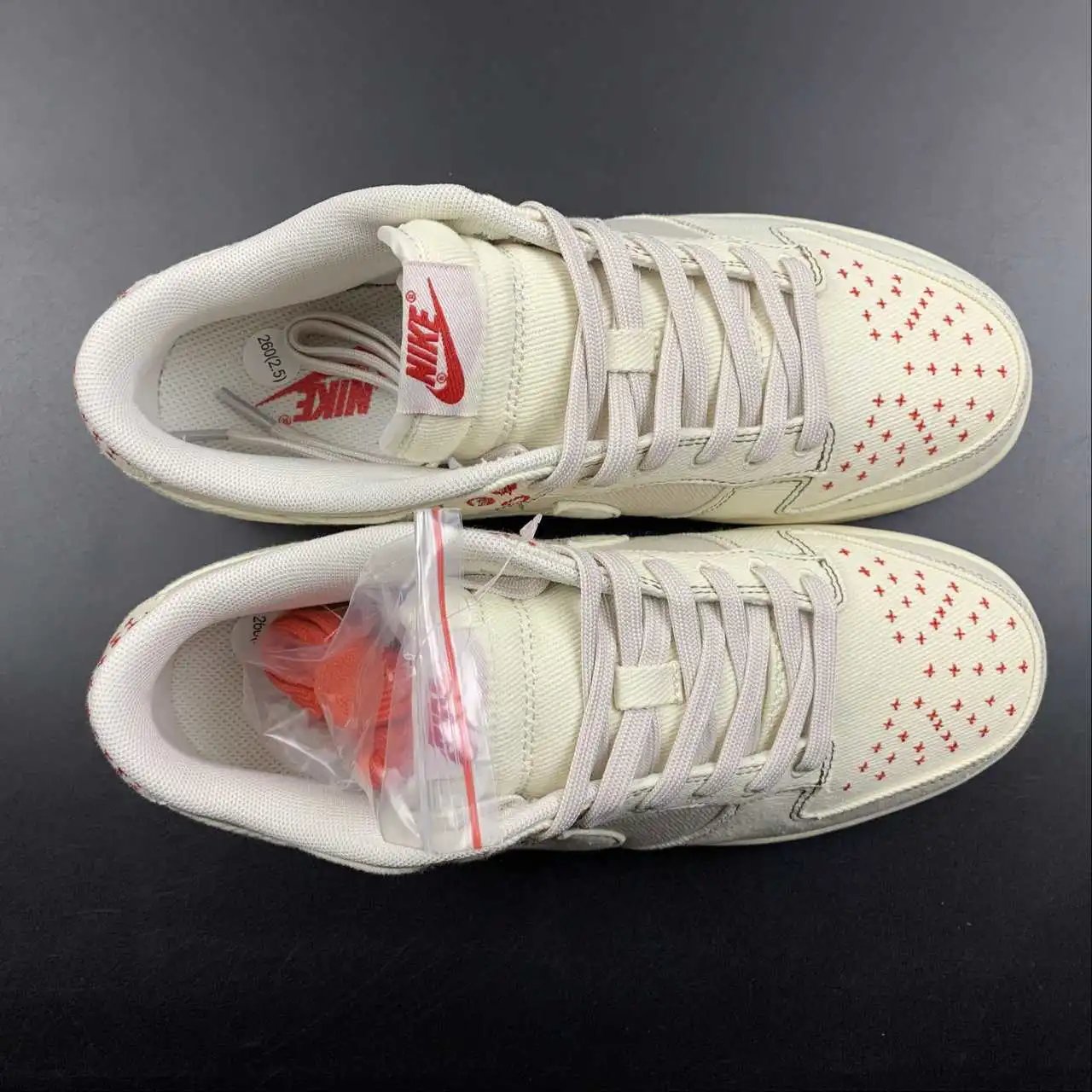 Nike Dunk Low DV0834-100 9