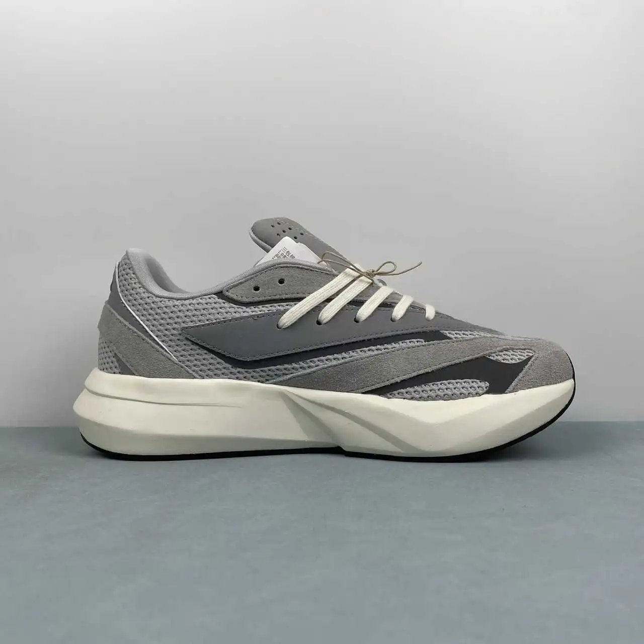 Adidas Lightblaze IH8607 thumbnail 4