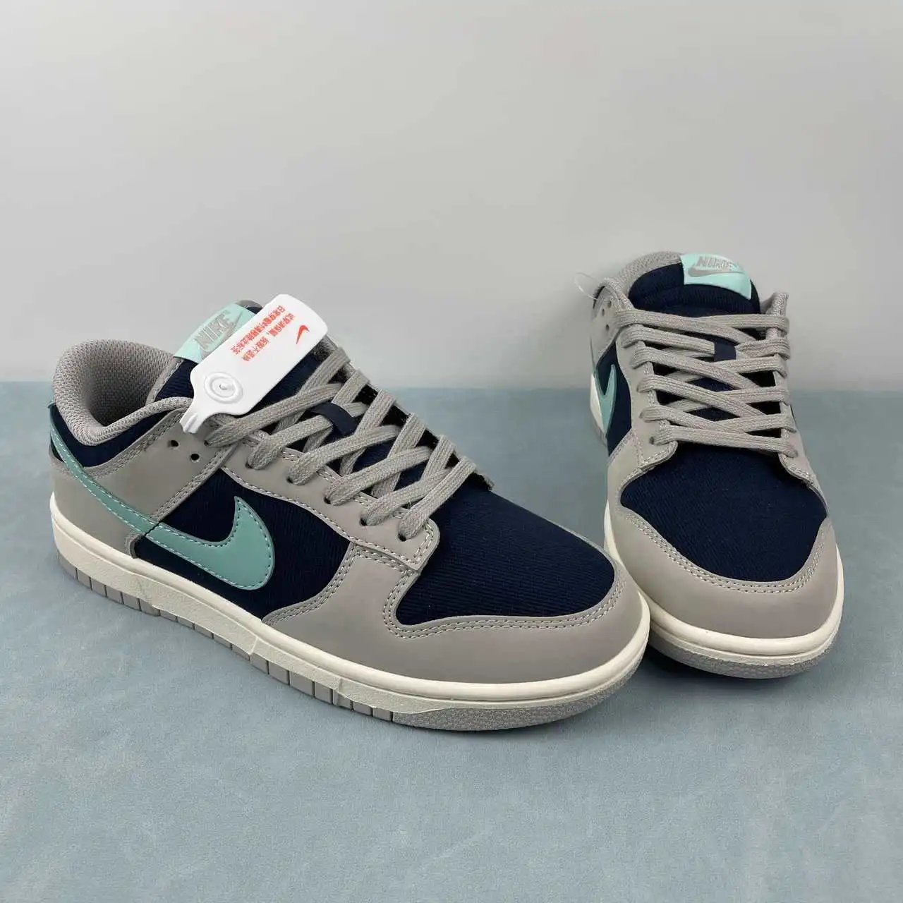 Nike Dunk Low FB8895-001 thumbnail 2