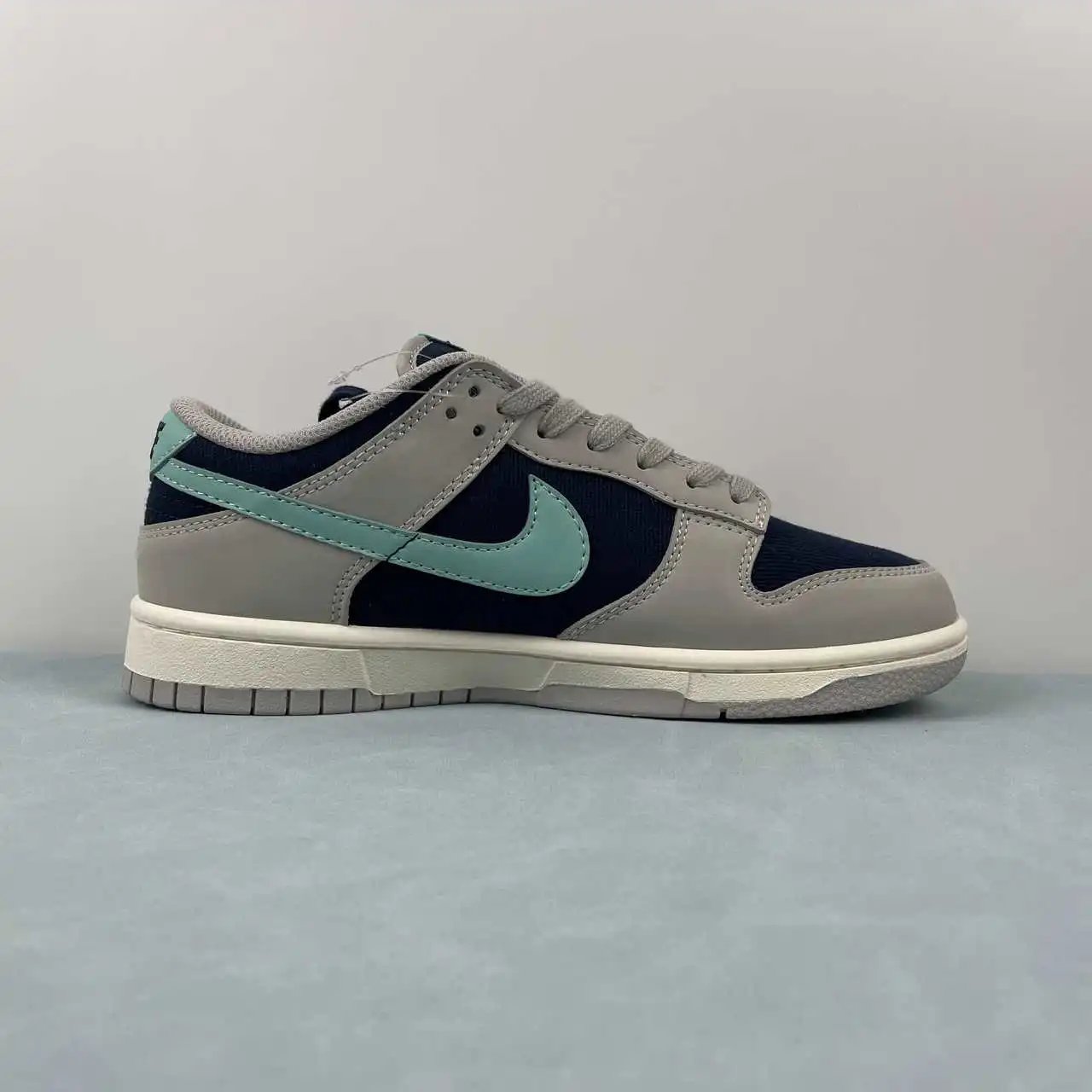 Nike Dunk Low FB8895-001 5