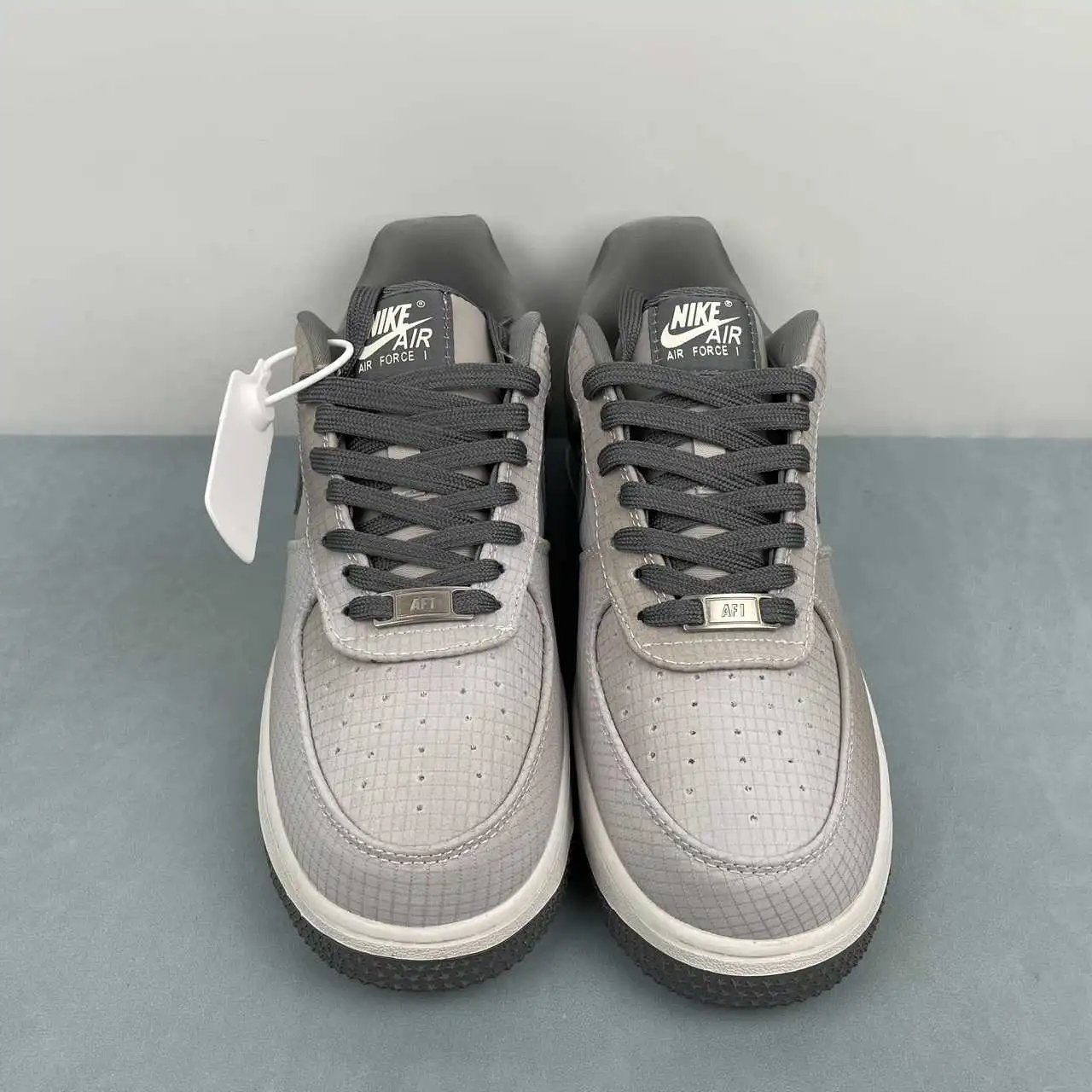 Nike Air Force 1 IH1943-100 thumbnail 3