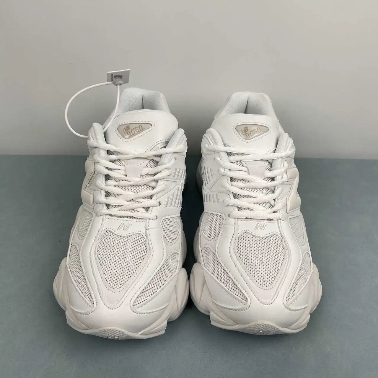 New Balance 9060 U9060NRJ thumbnail 3