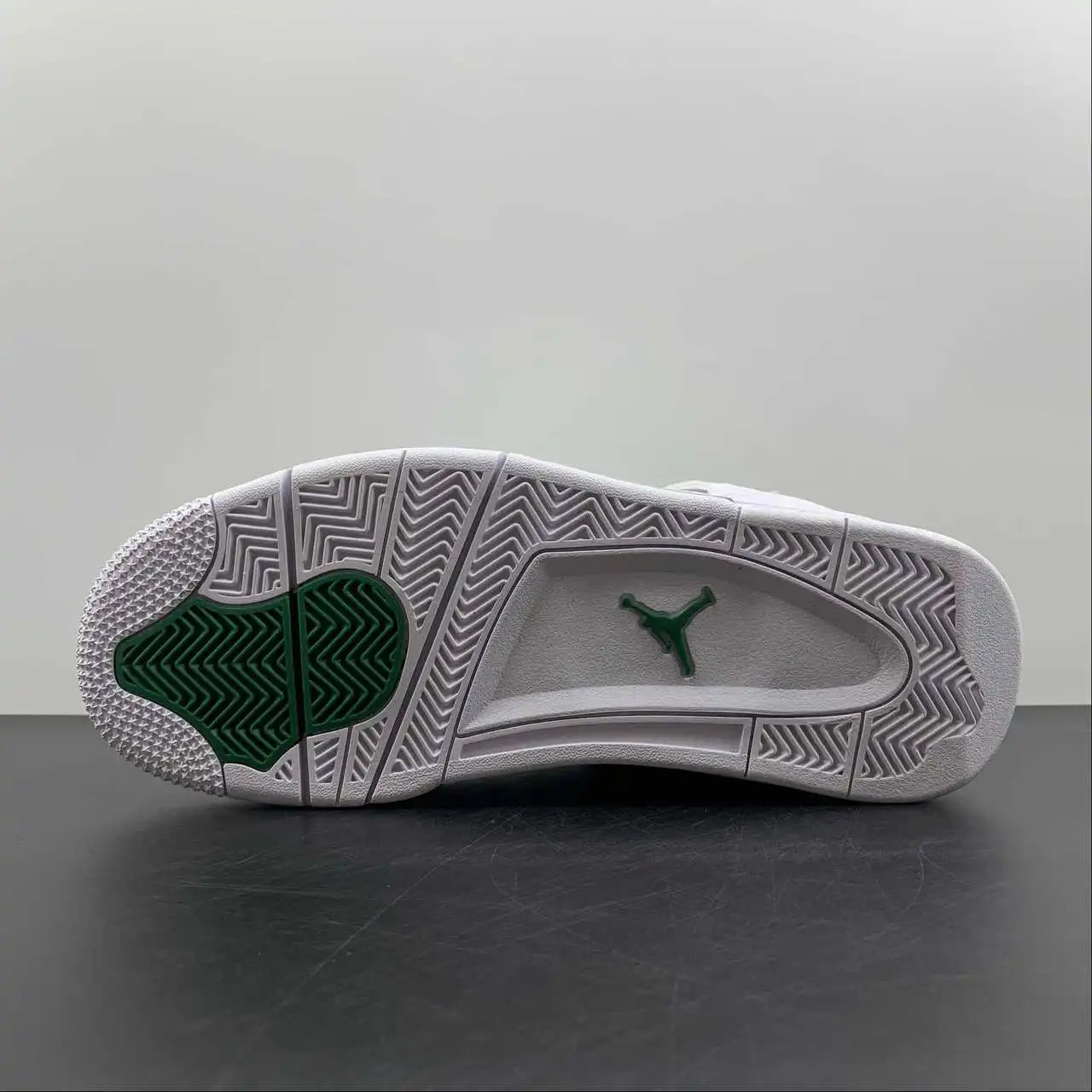 Air Jordan 4 CT8527-113 11