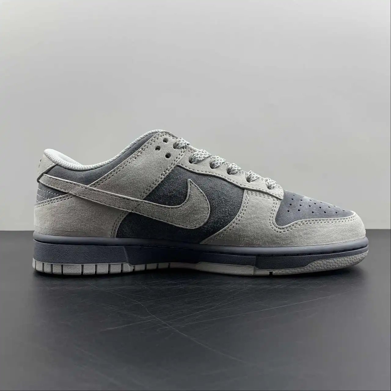 Nike Dunk Low DD3699-003 5