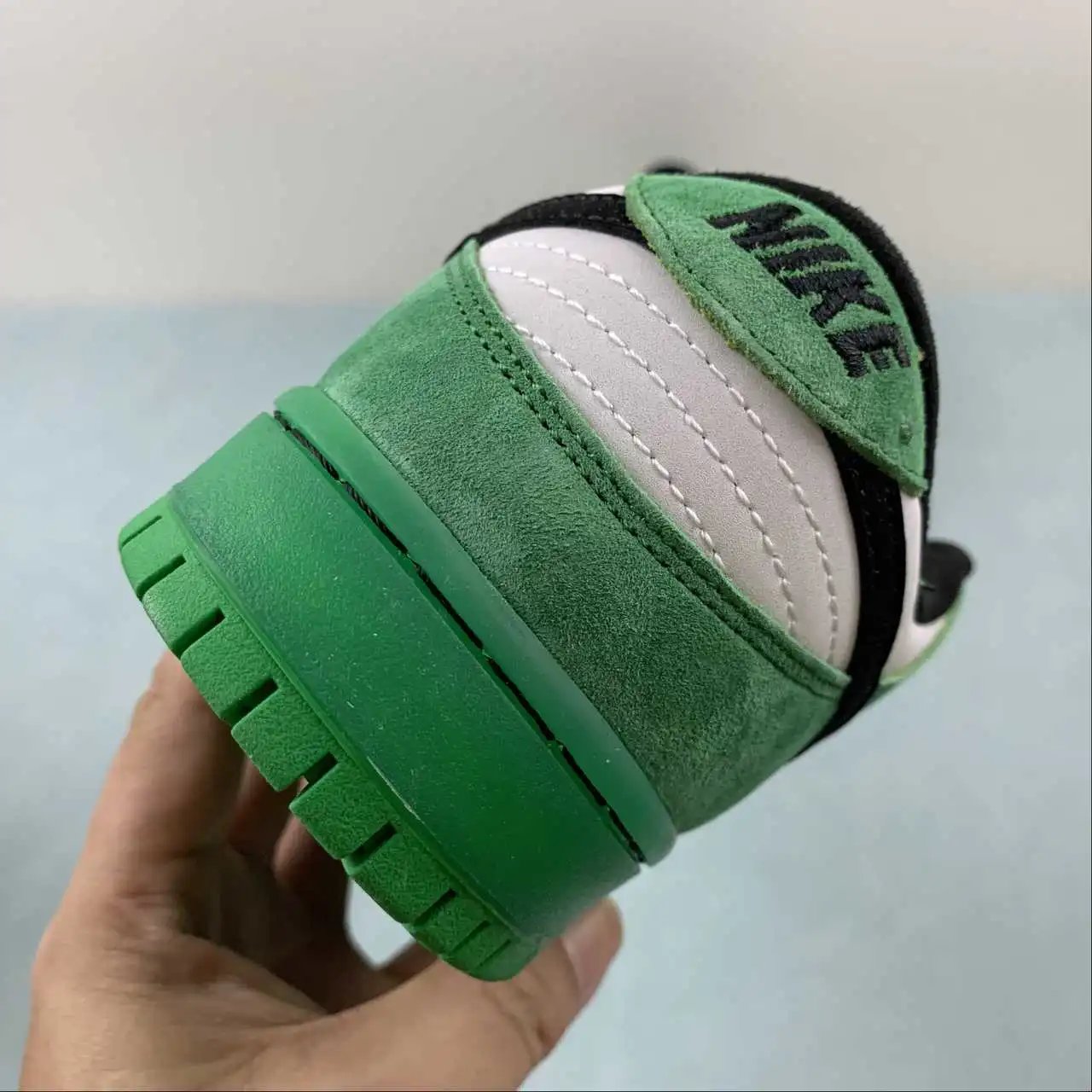 Nike Dunk Low FZ8320-400 10
