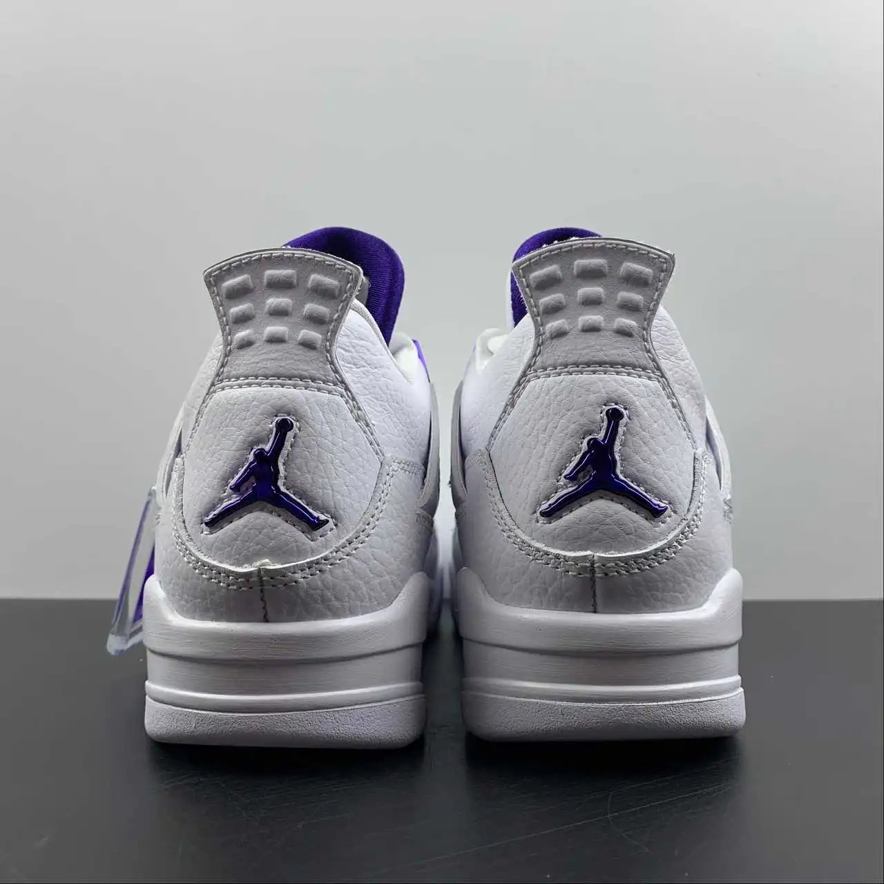 Air Jordan 4 408452-115 thumbnail 3