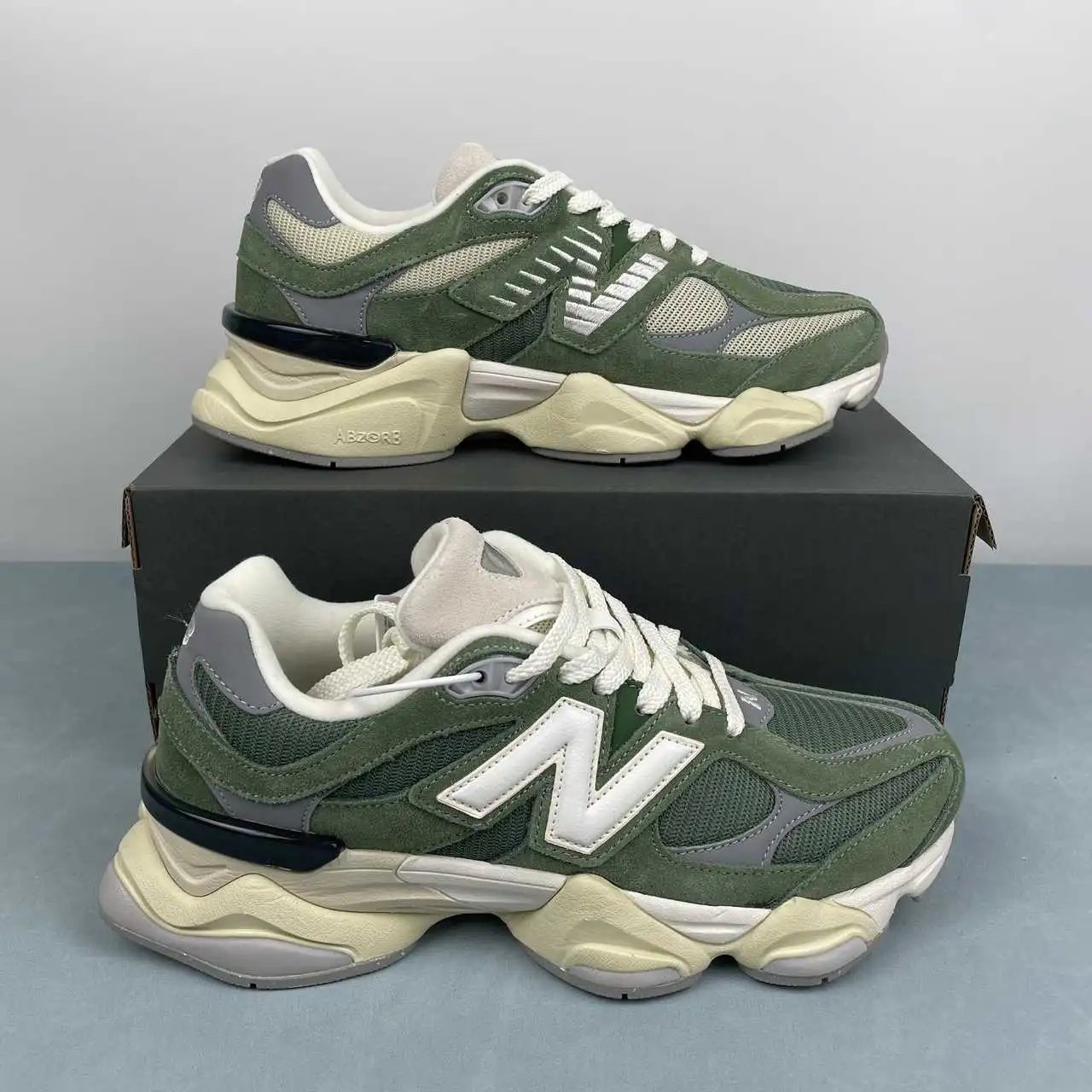 New Balance 9060 U9060VNG