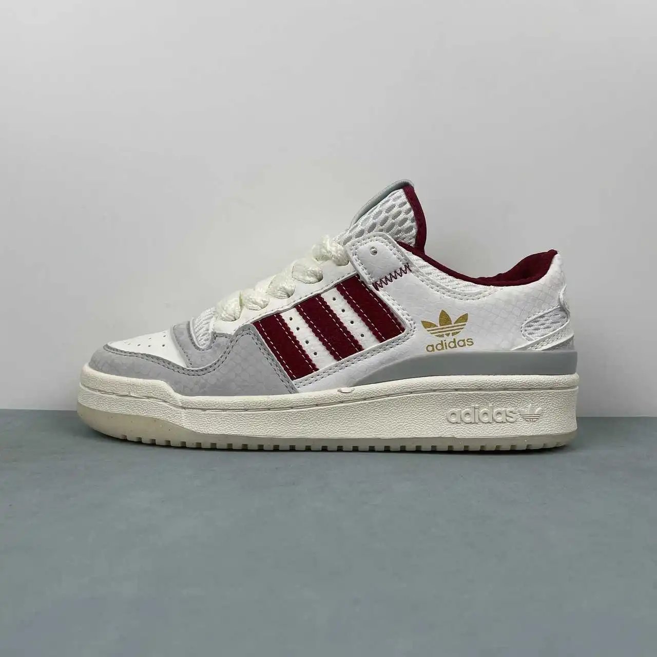 Nike ADIDAS Forum Low CL JP9969 thumbnail 4