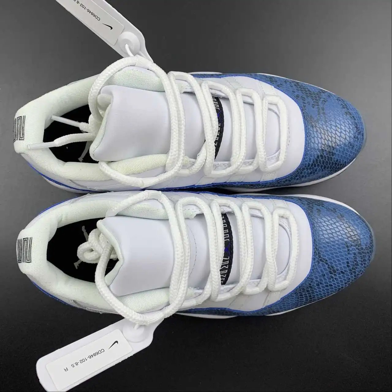 Air Jordan 11 CD6846-102 thumbnail 4