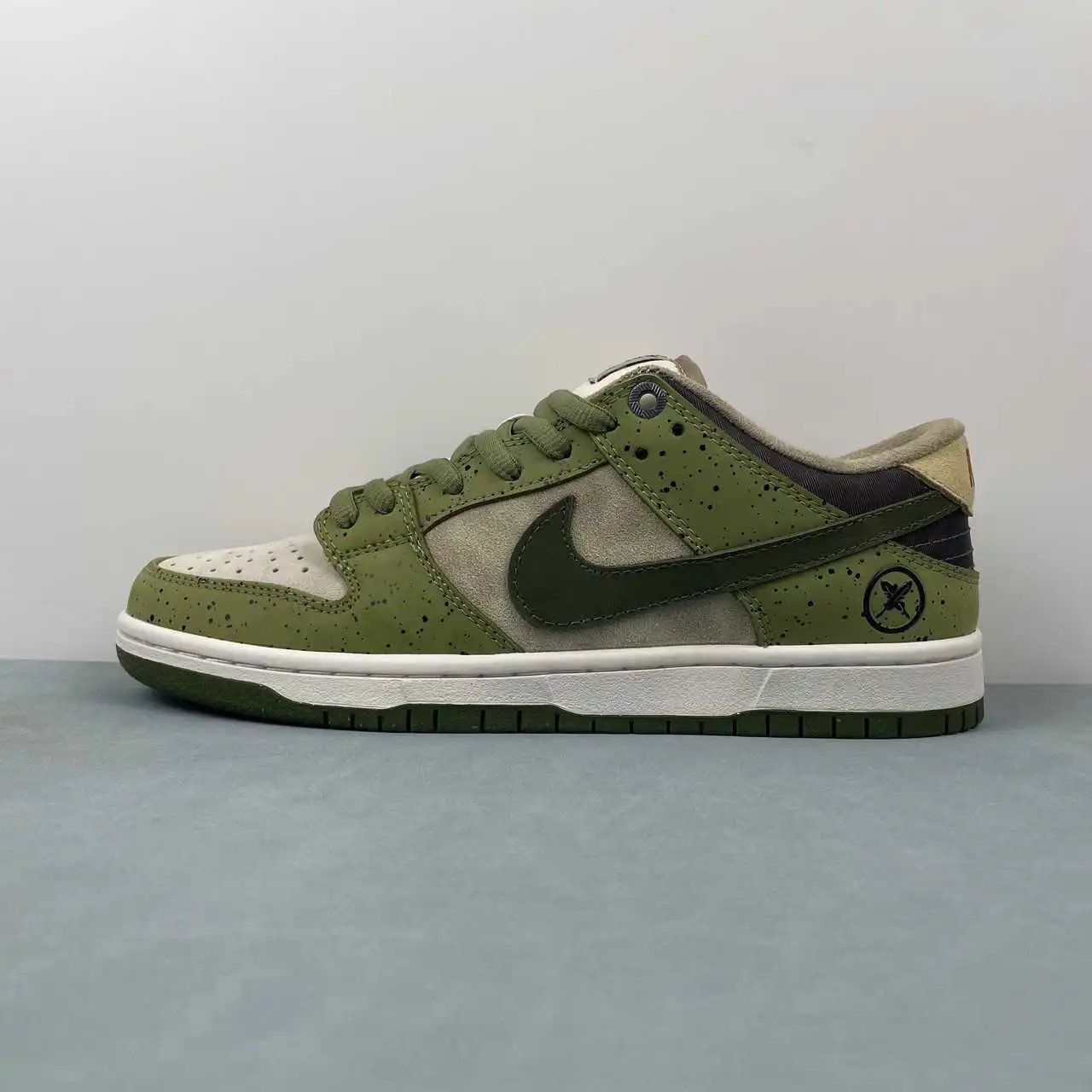Nike Dunk Low HF8022-300 thumbnail 4