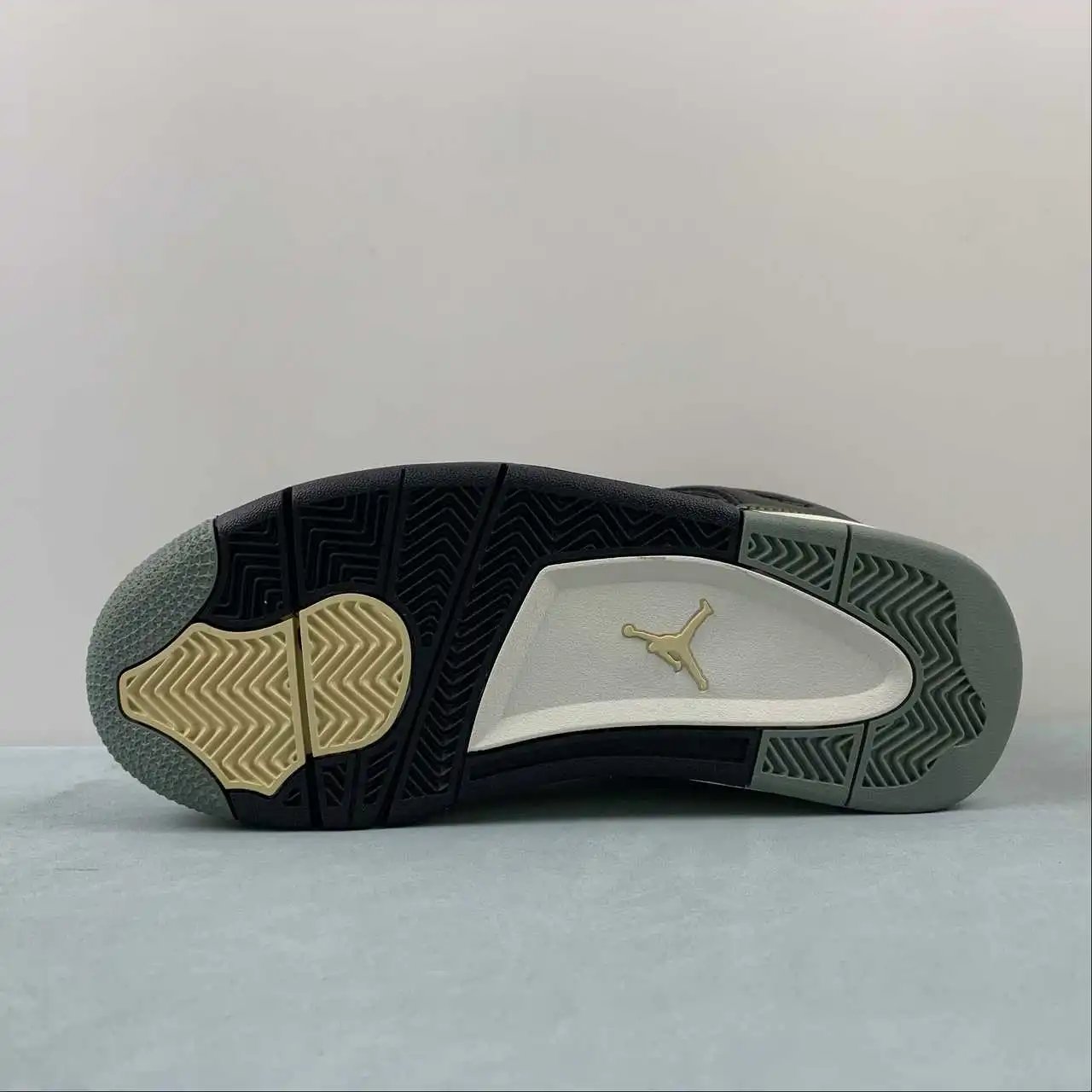 Air Jordan 4 FB9927-200 11
