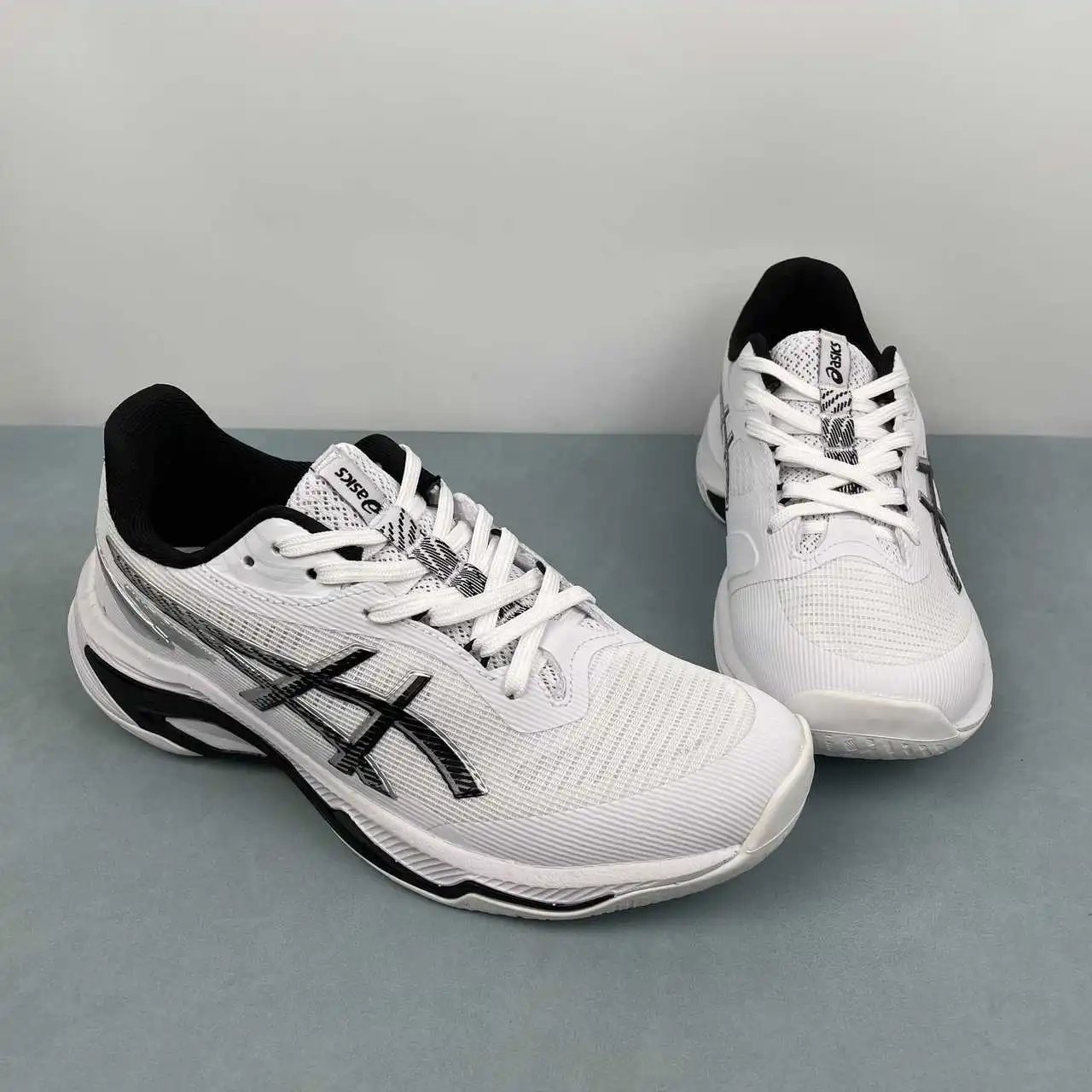 Asics NETBURNER BALLISTIC FF 4 1051A088-100 thumbnail 2