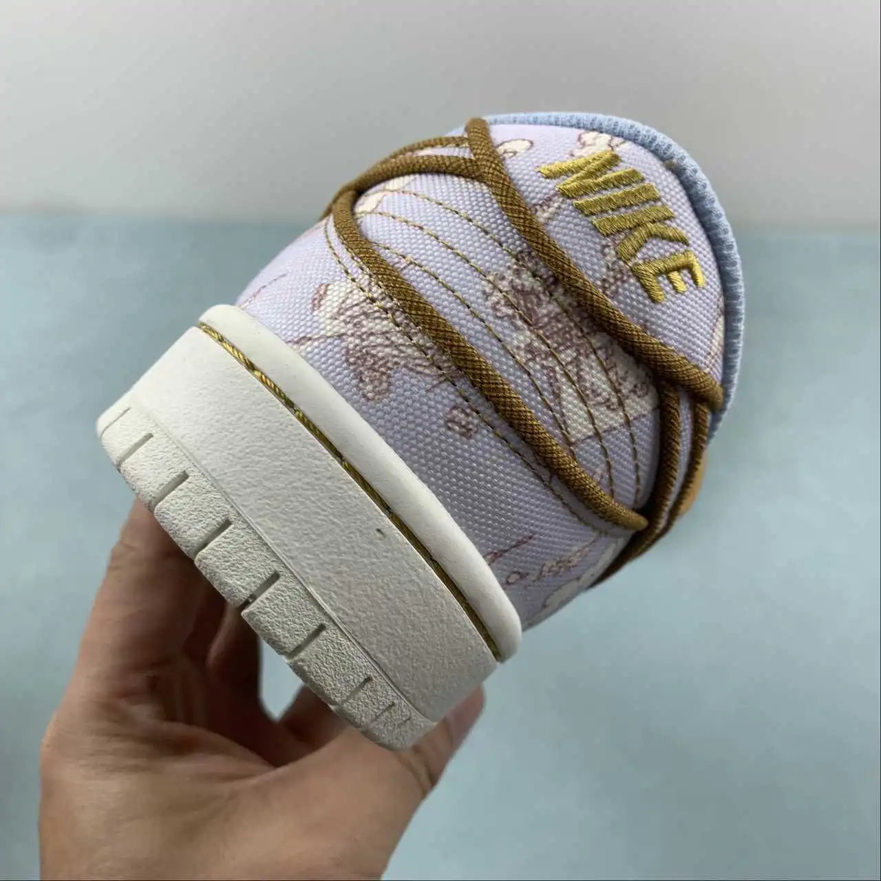 Nike Dunk Low FN5880-001 10