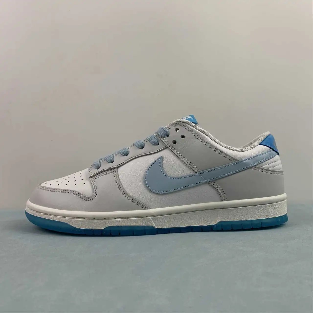 Nike Dunk Low FN3433-141 thumbnail 4