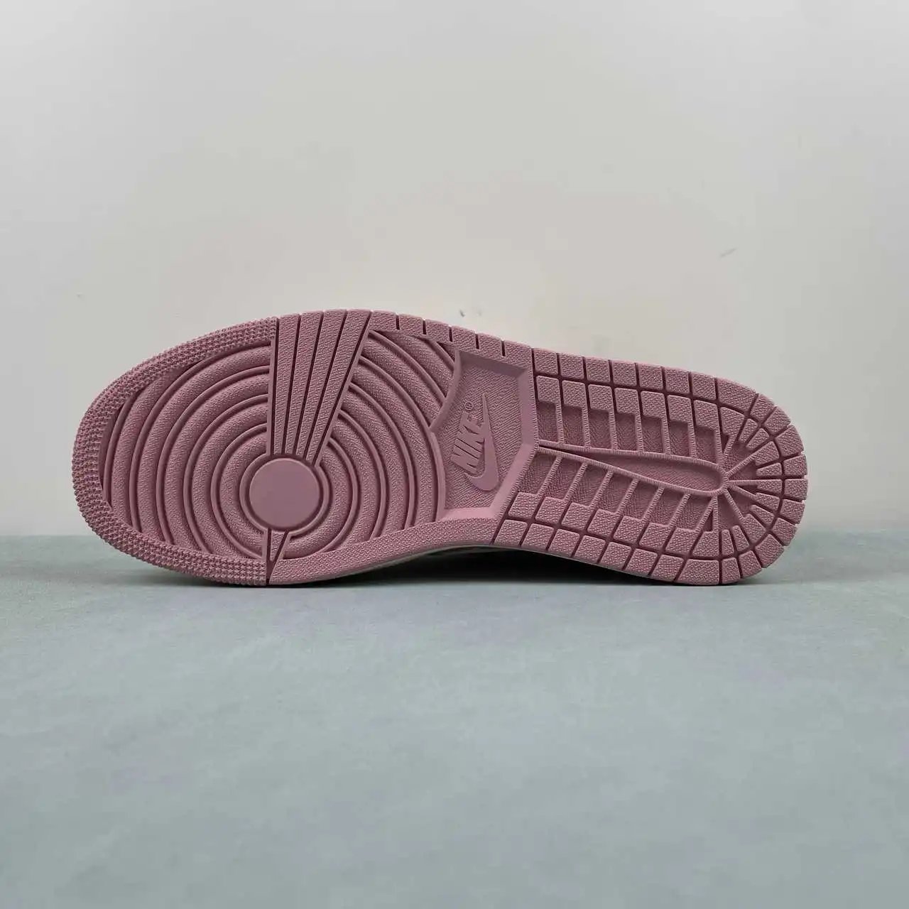 Trav#s Scot# × Air Jordan 1 Low DM7866-600 11