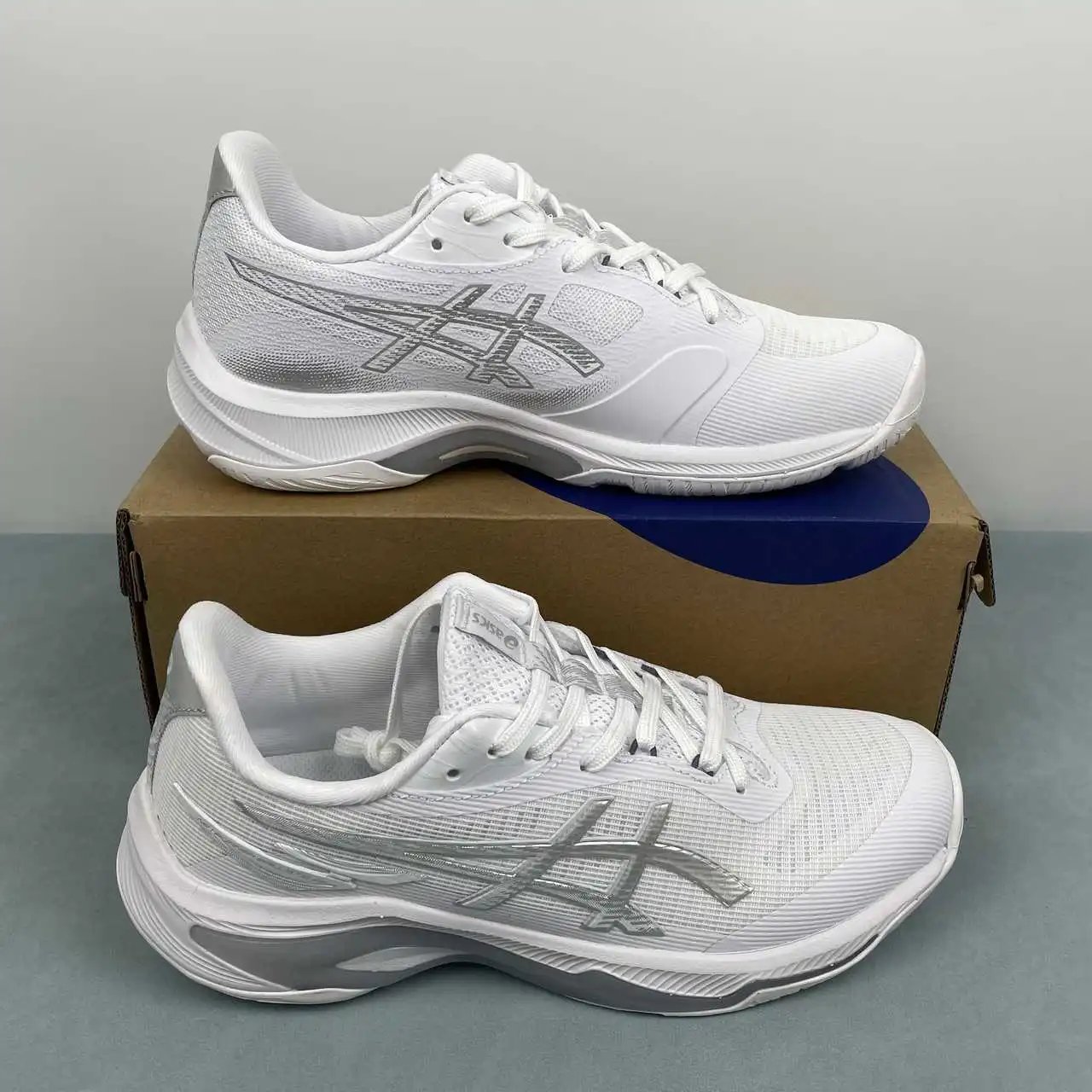 Asics NETBURNER BALLISTIC FF 4 1052A083-100