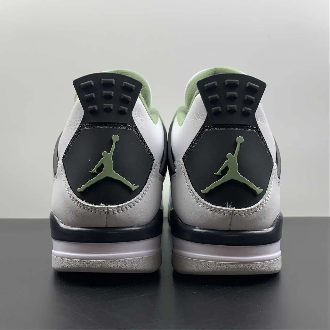 Air Jordan 4 AQ9129-103 thumbnail 3