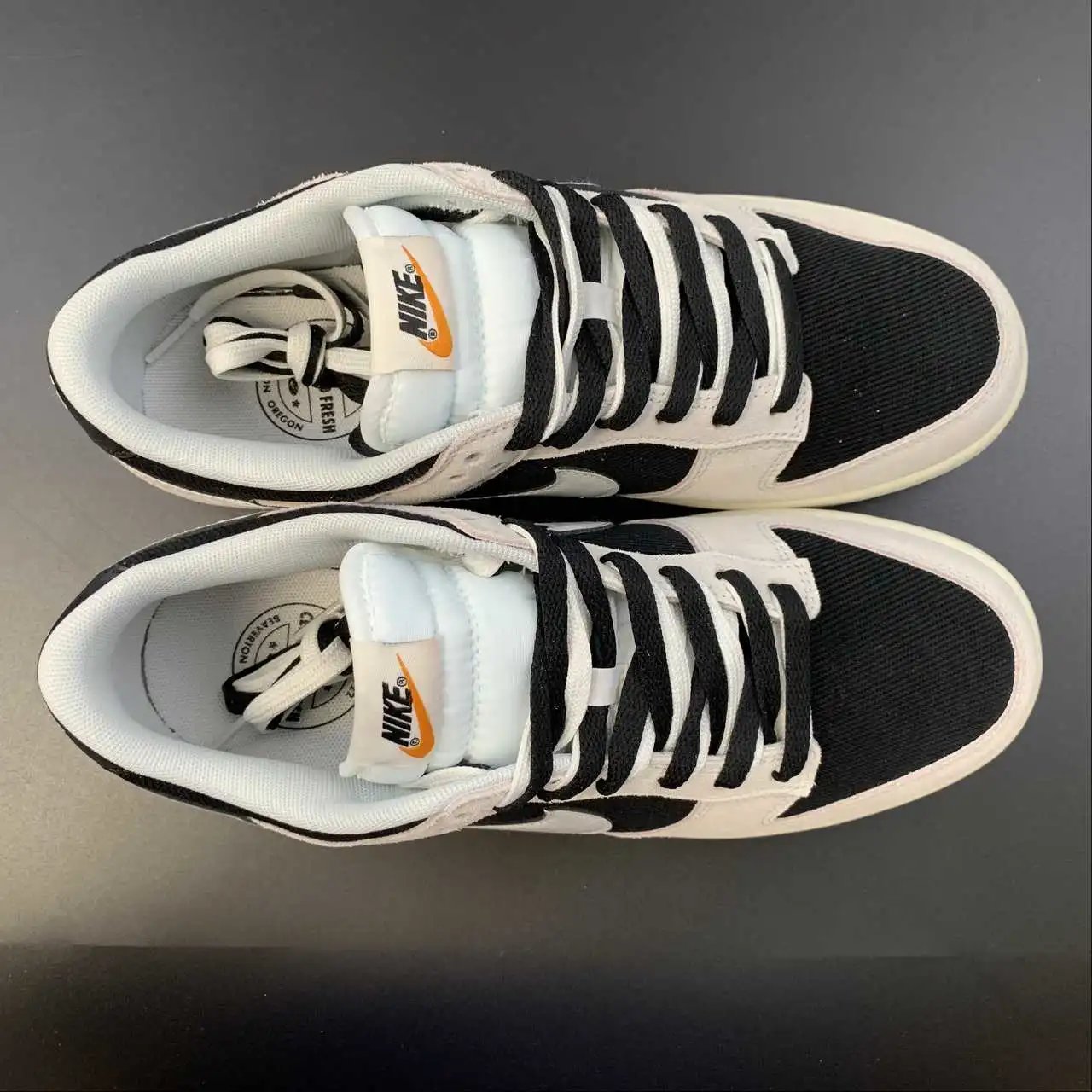 Nike Dunk Low DO9776-001 9