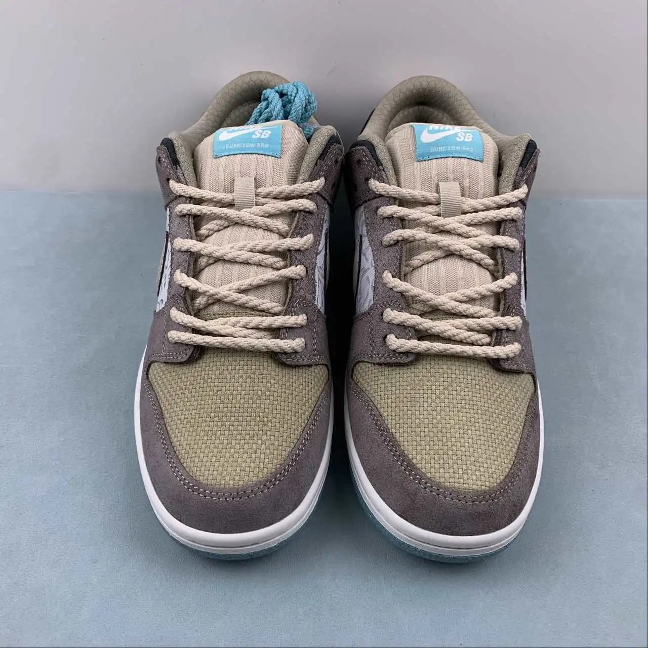 Nike Dunk Low FZ3129-200 thumbnail 3
