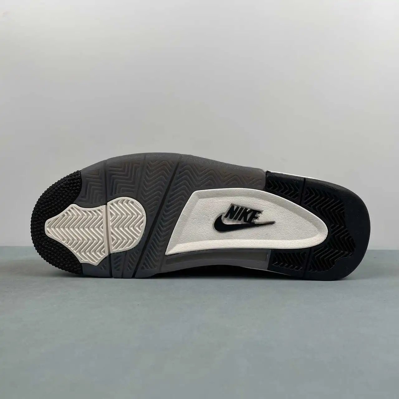 Air Jordan 4 FV5029-200 11