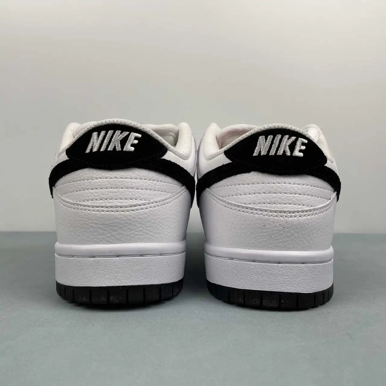 Nike Dunk Low HF3704-100 11