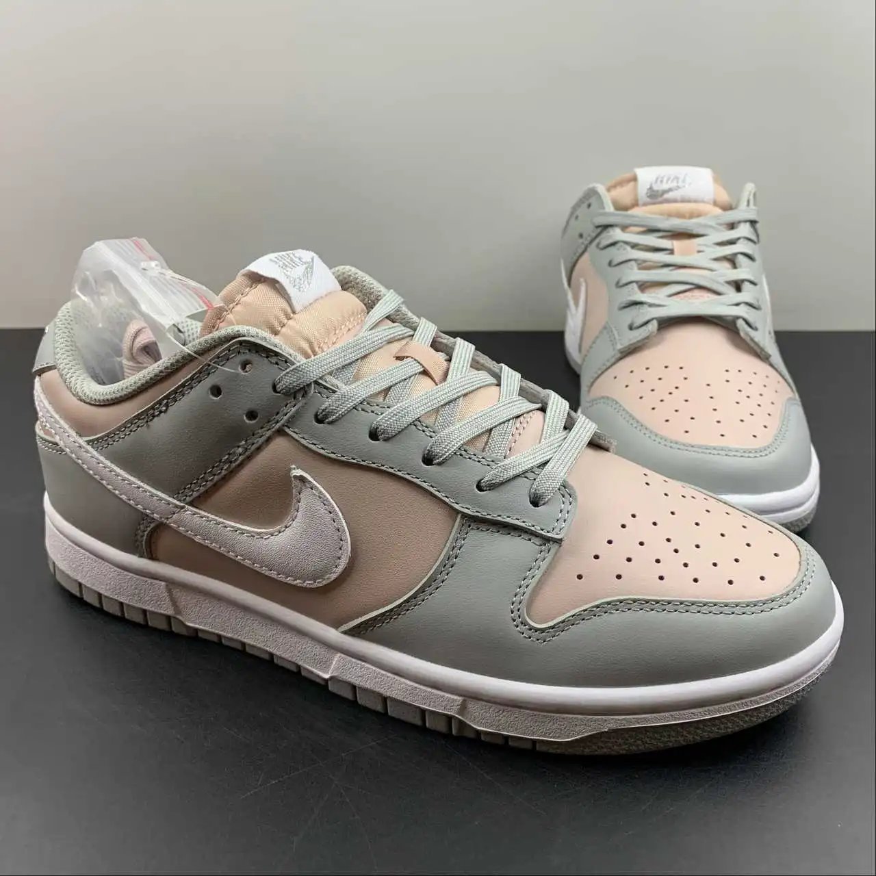 Nike Dunk Low DM8329-600 thumbnail 2