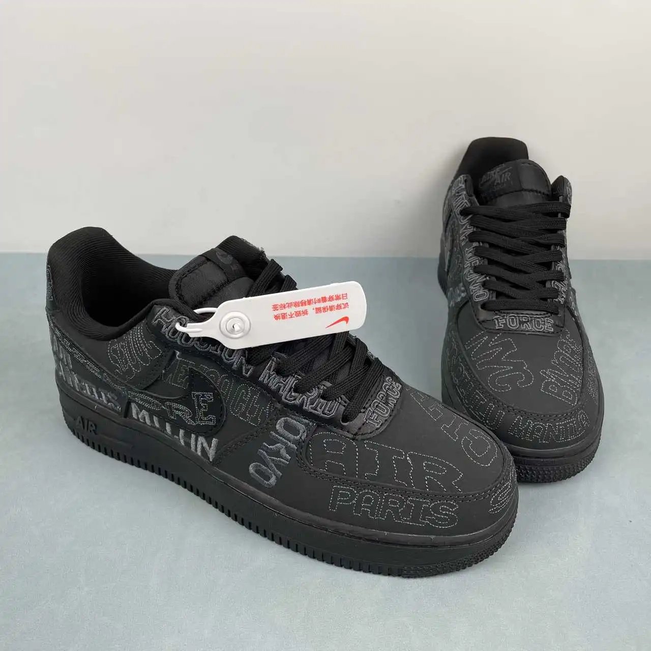 Nike Air Force 1 II1549-001 thumbnail 2