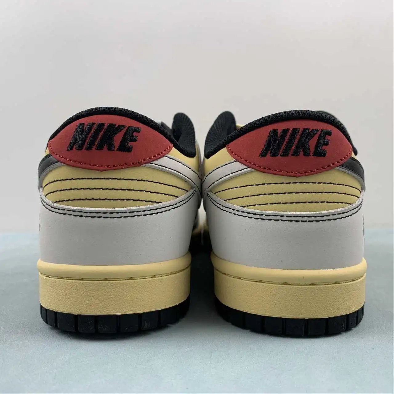 Nike Dunk Low ST6636-002 11