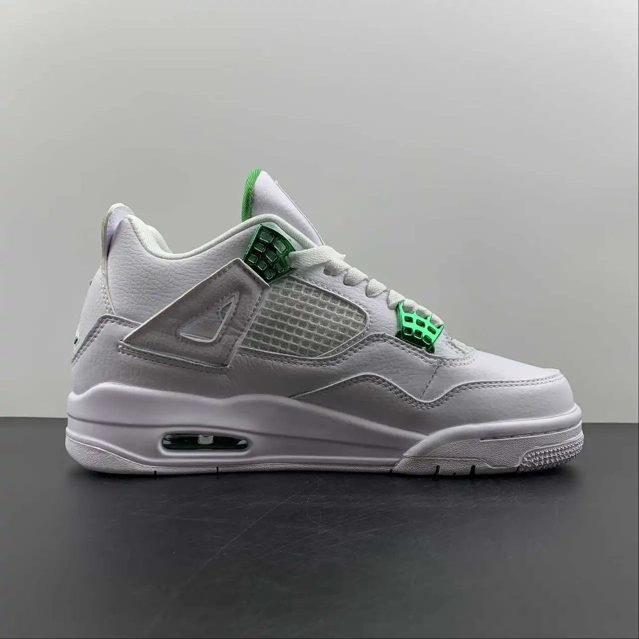 Air Jordan 4 CT8527-113 5