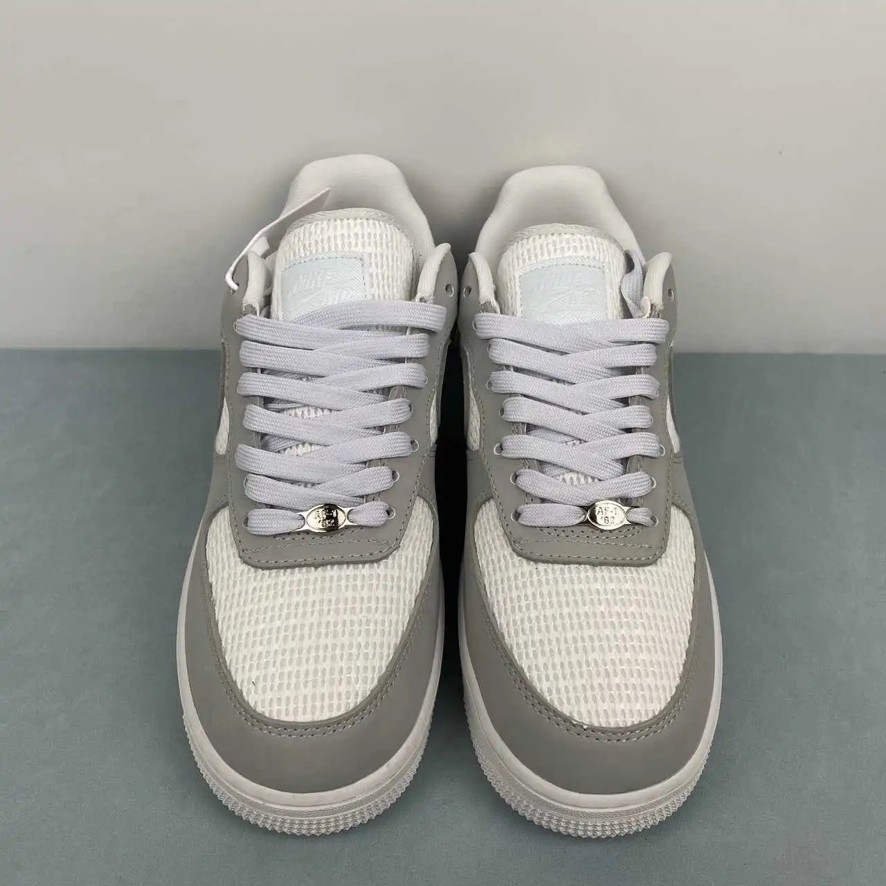 Nike Air Force 1 II9807-100 thumbnail 3