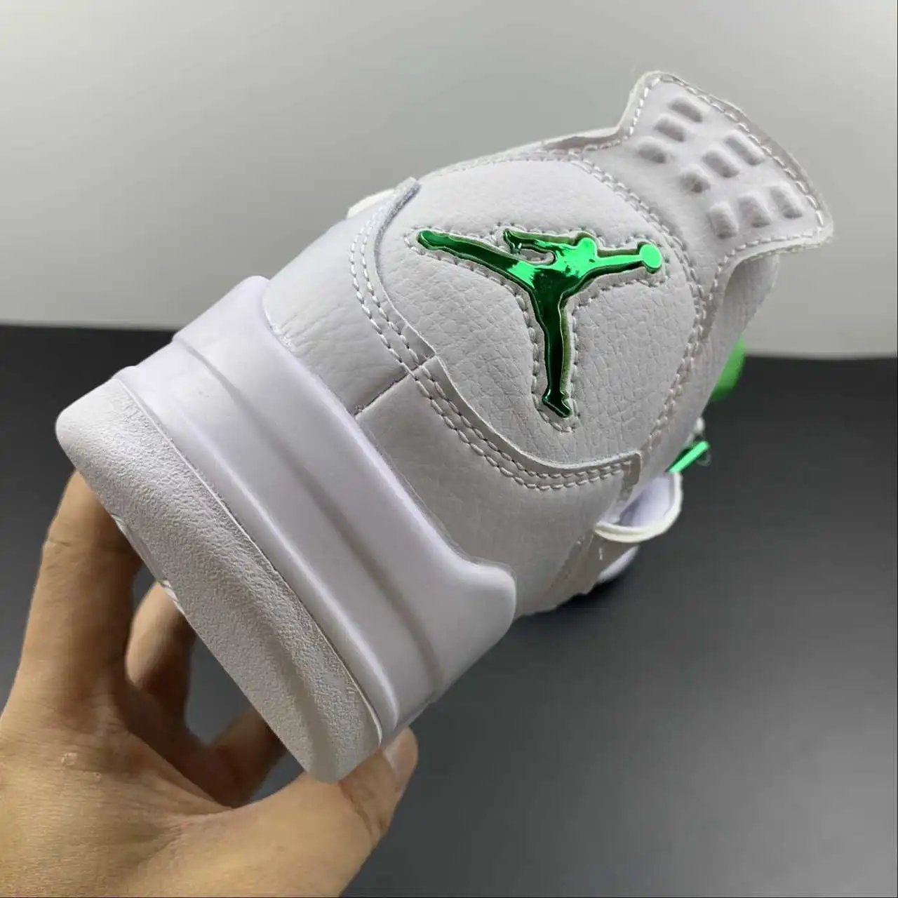 Air Jordan 4 CT8527-113 10